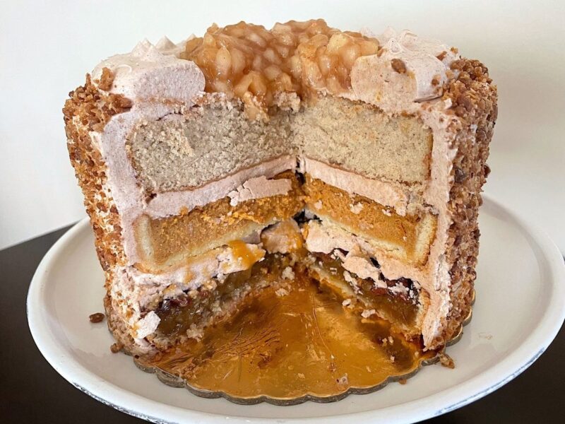 Rich Pecan and Caramel Cakes for Thanksgiving