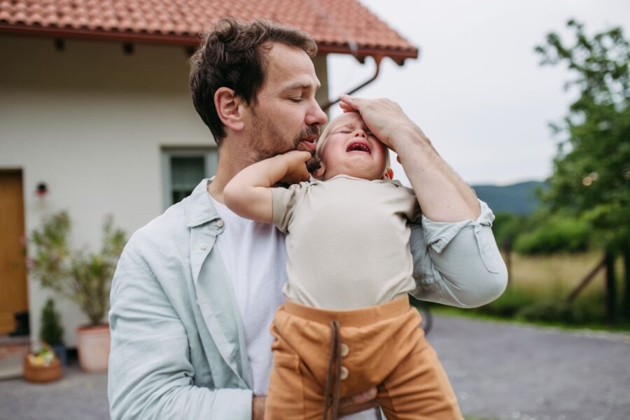 The Key Mindset for Dads: Stay Calm and Strong